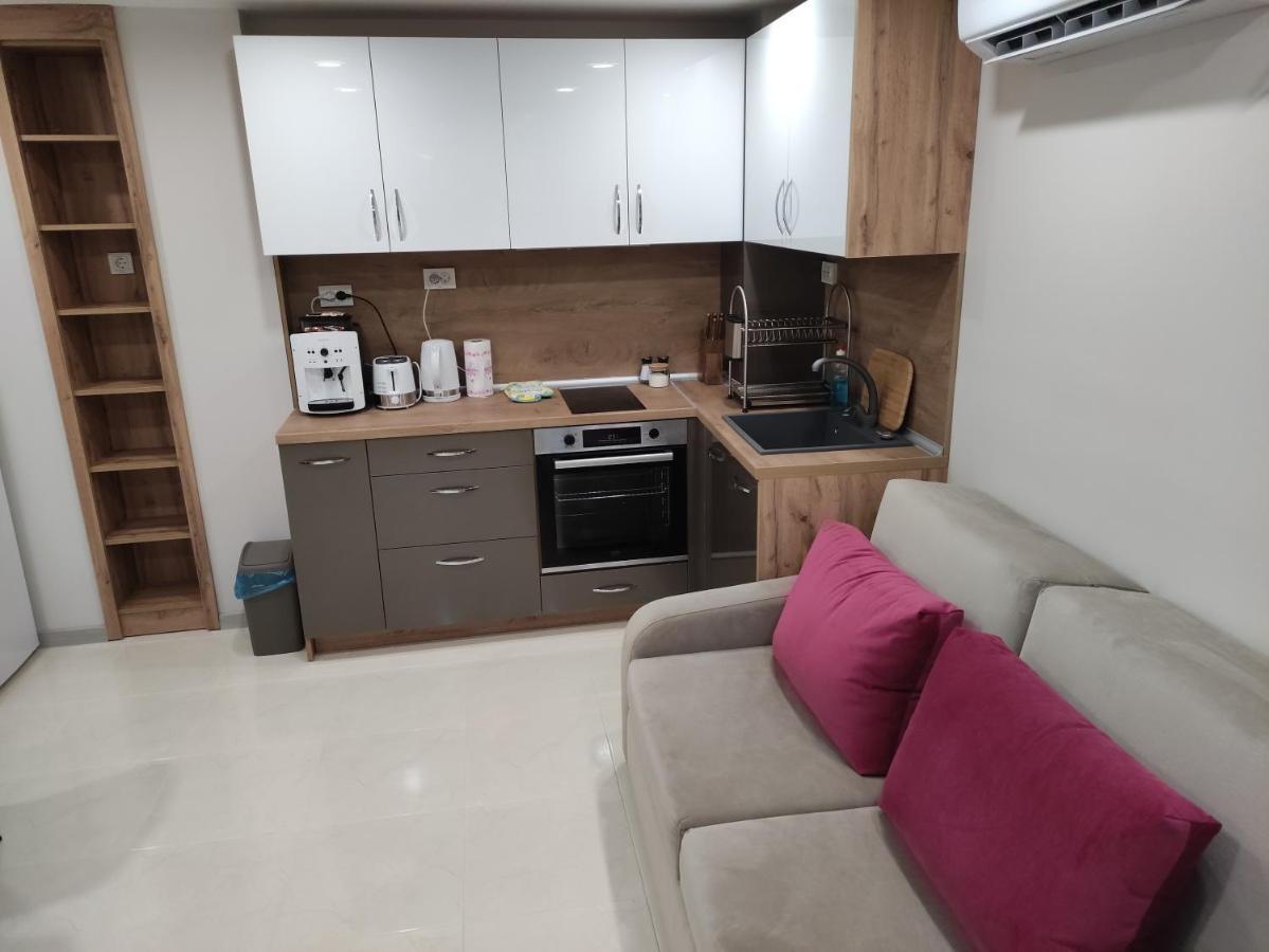 Appartamento Downtown Ruse Esterno foto