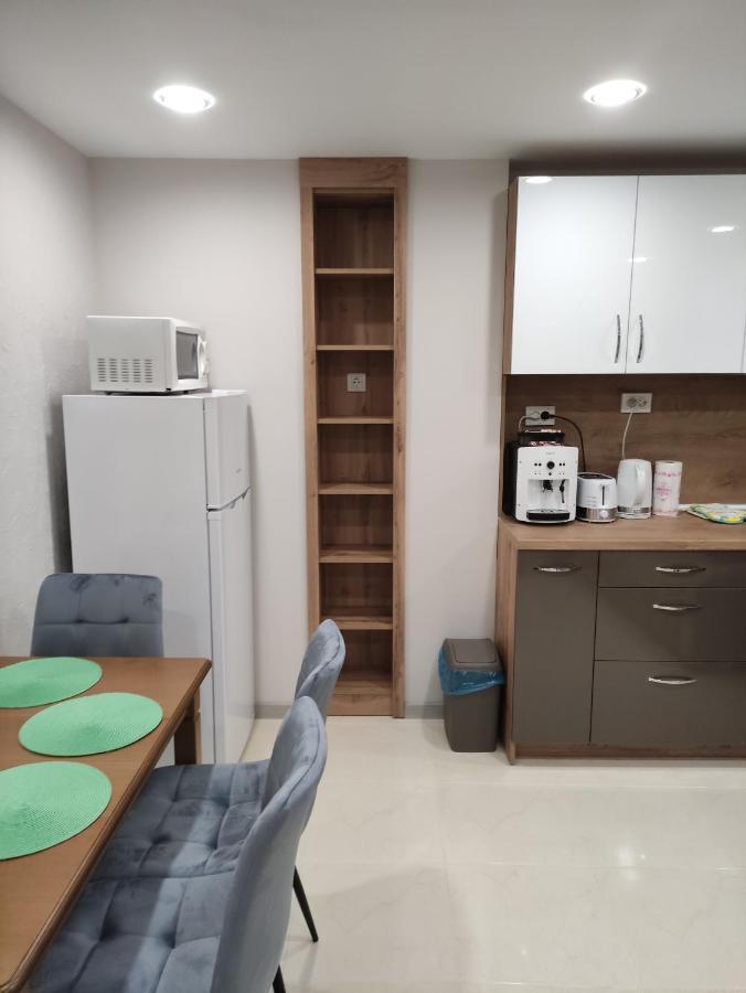 Appartamento Downtown Ruse Esterno foto